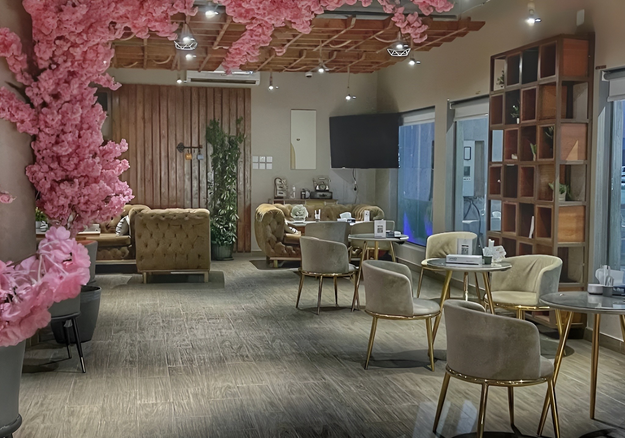 Tam Cafe Al Khuzama Hail  Saudi Arabia