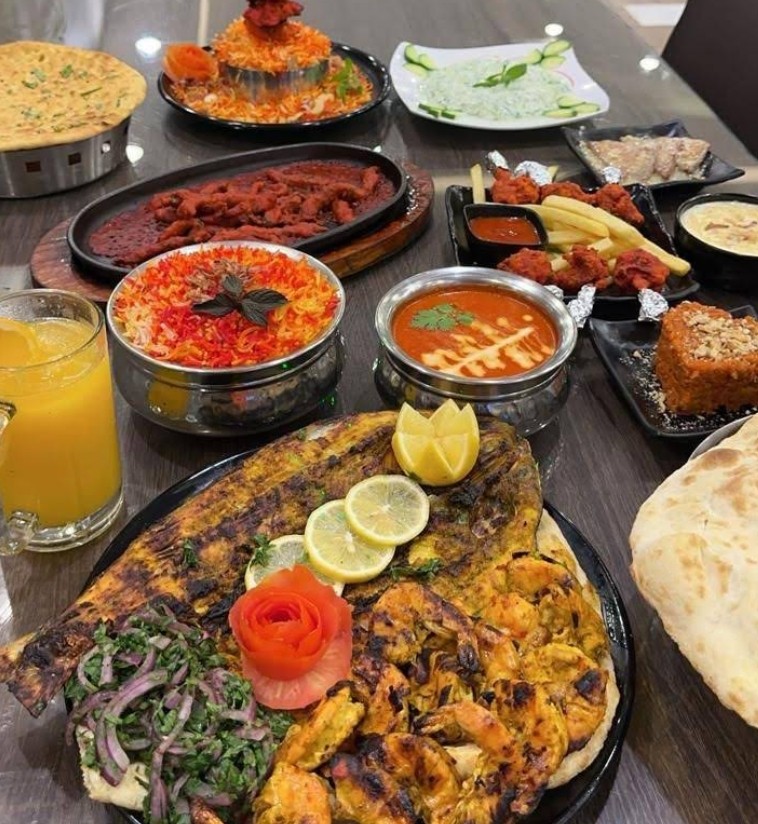 Food & Drinks
