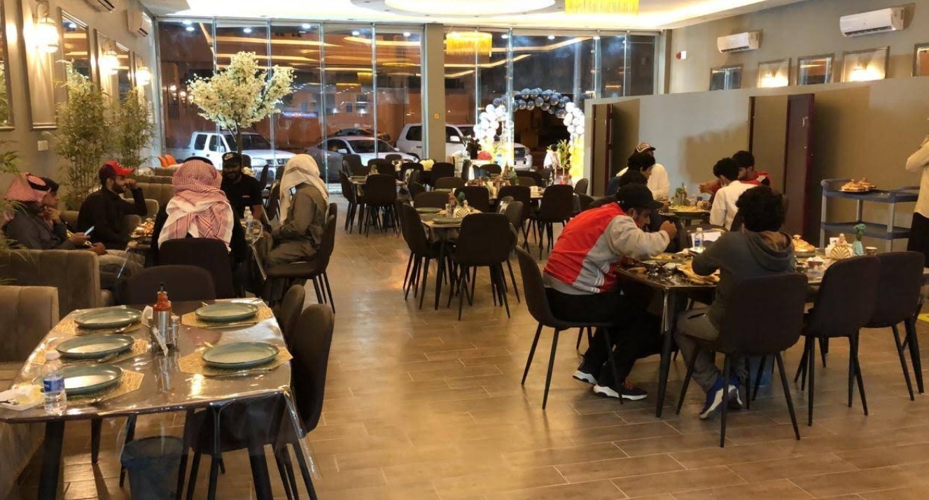 Etbagh Indian Dishes Restaurant Al Shaer Mall Street Bisha