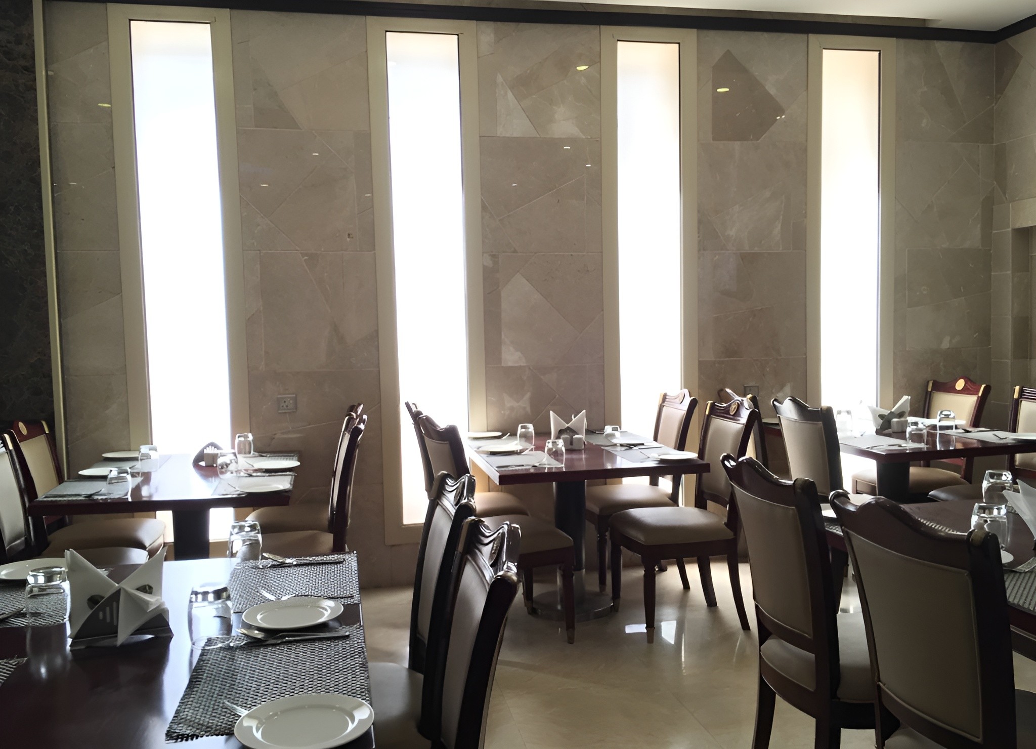 Amas Restaurant Sakaka