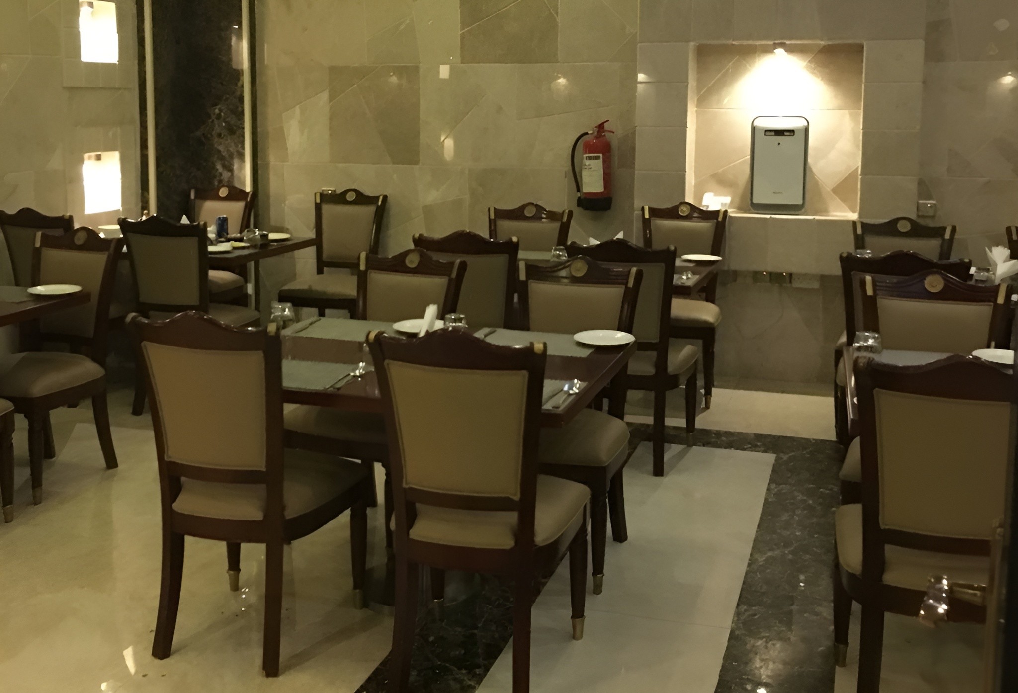 Amas Restaurant Sakaka