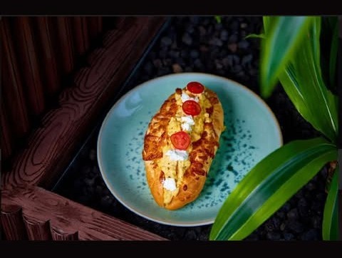 Ly Restaurant Hail