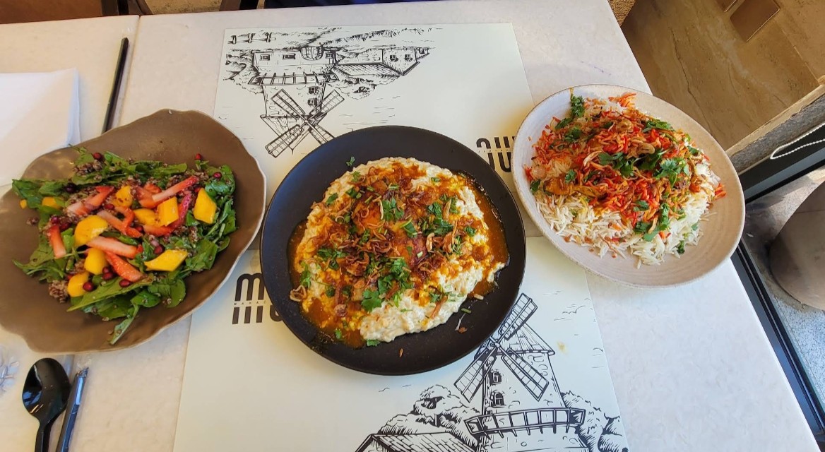 Food & Drinks