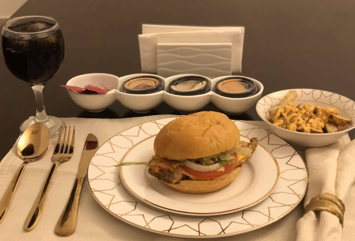 Food & Drinks