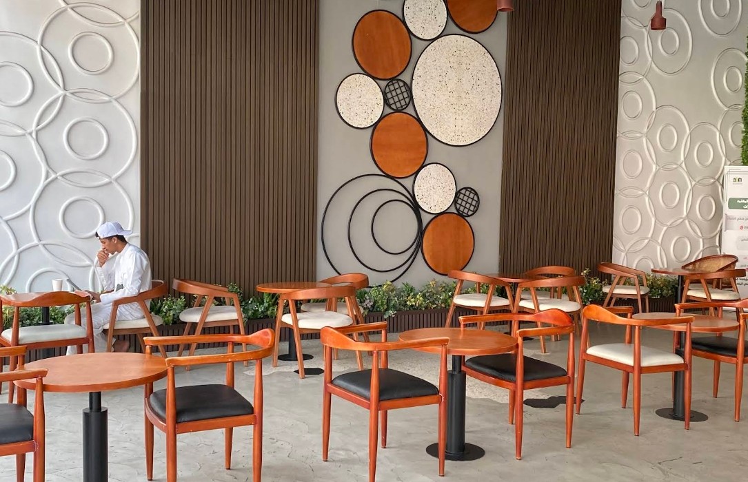 Brisko Speciality Cafe and Donuts