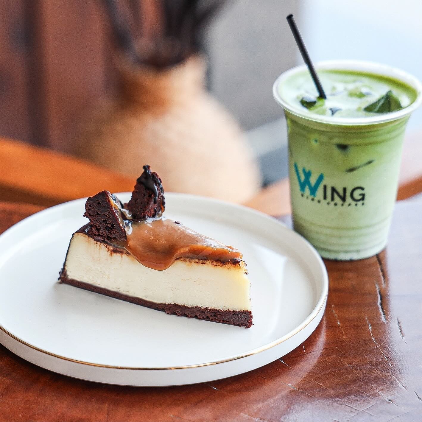 Food & Drinks