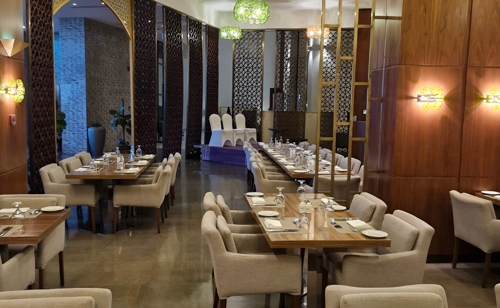 Seasons Restaurant KAEC