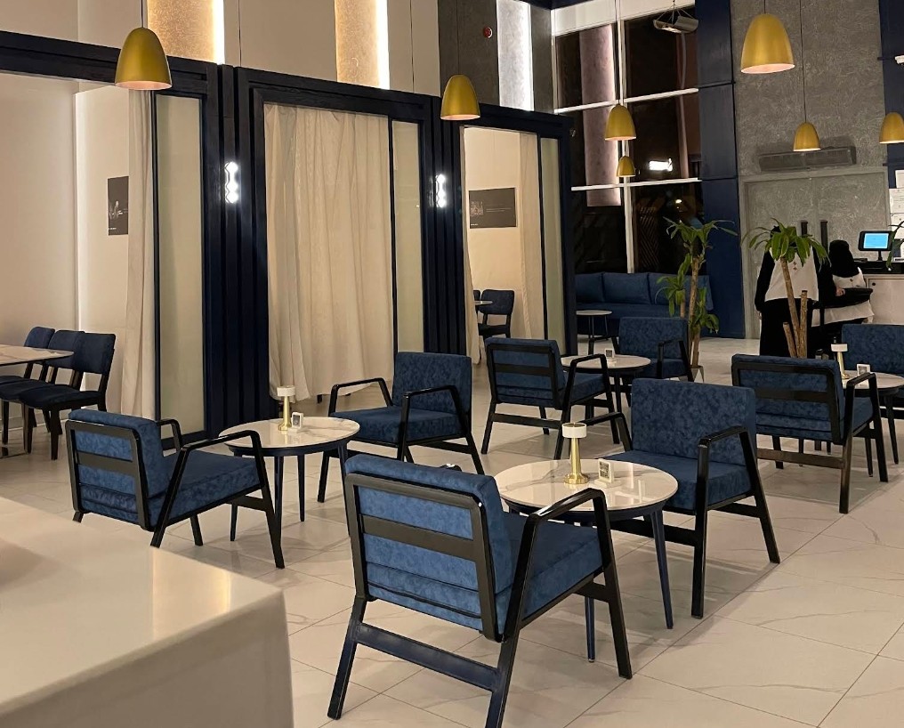 lounge 1