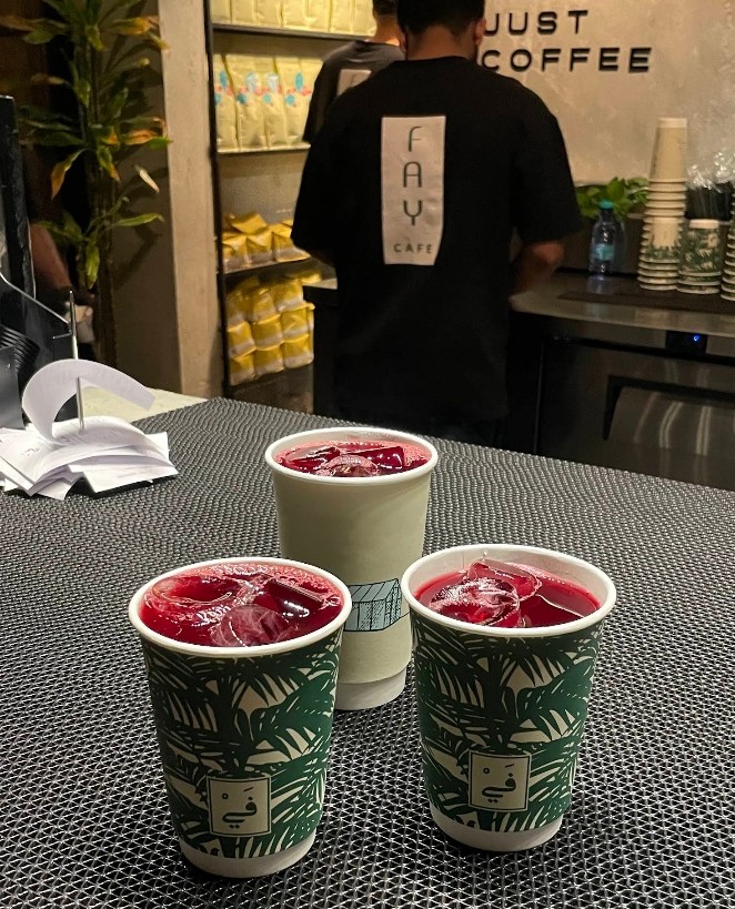 Food & Drinks