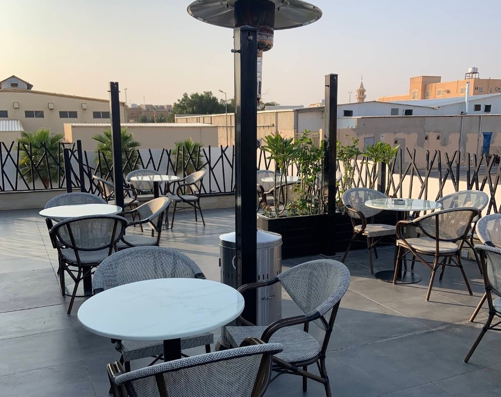 Yellow Coffe Shop Ash Sharqyyah Unayzyeh