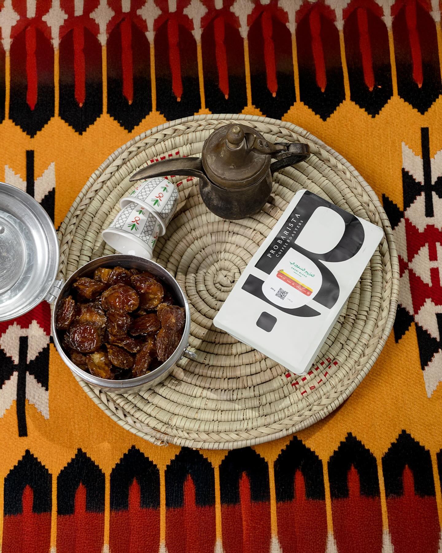Food & Drinks