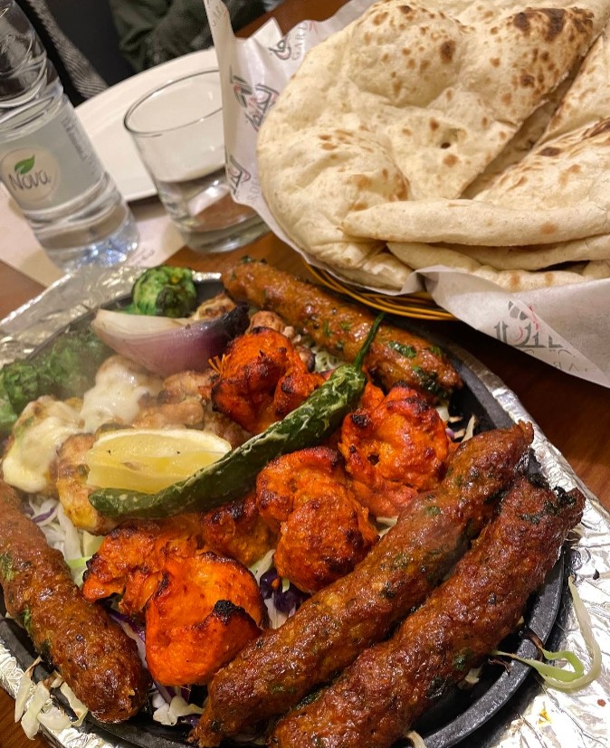 Food & Drinks