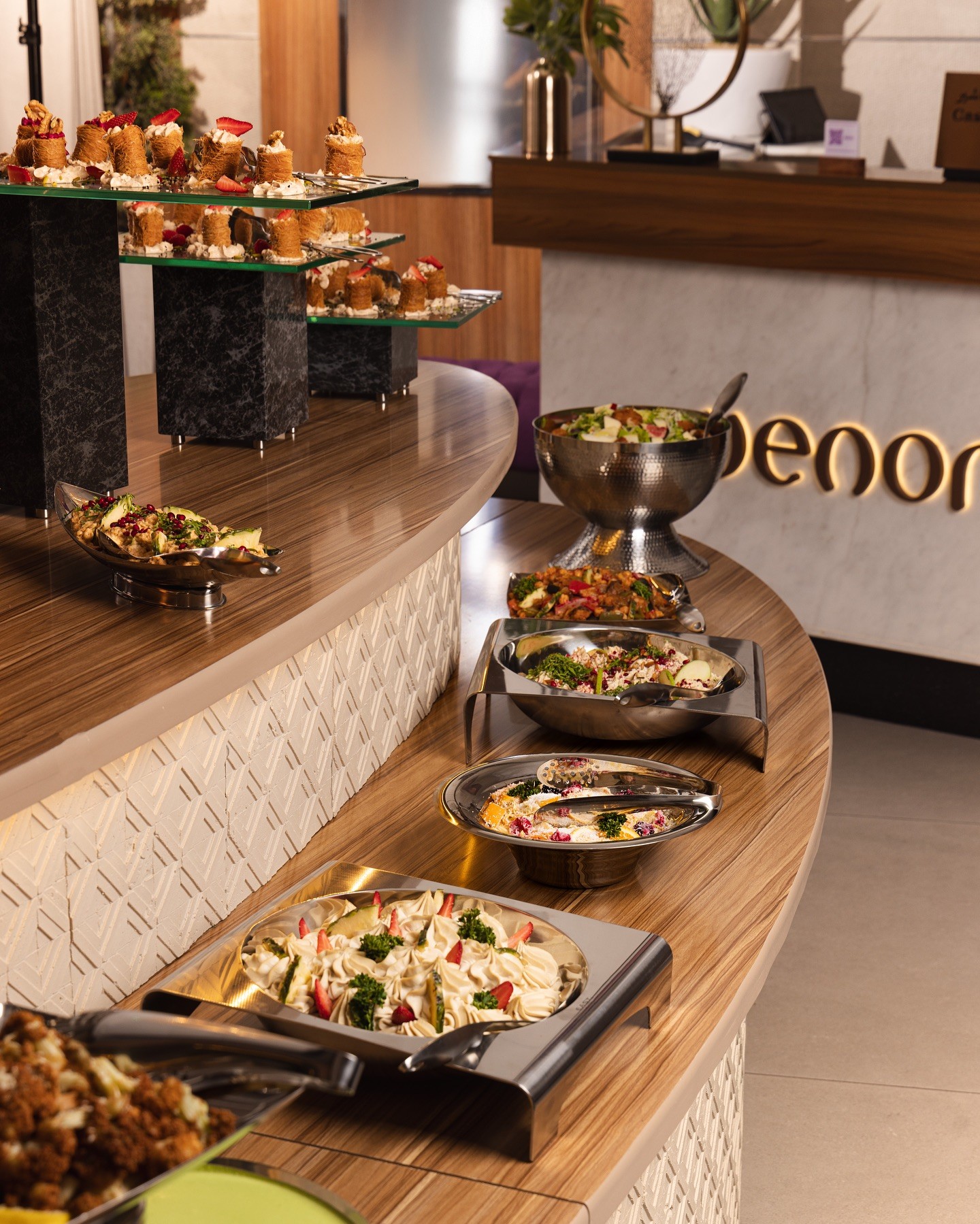 Food & Drinks