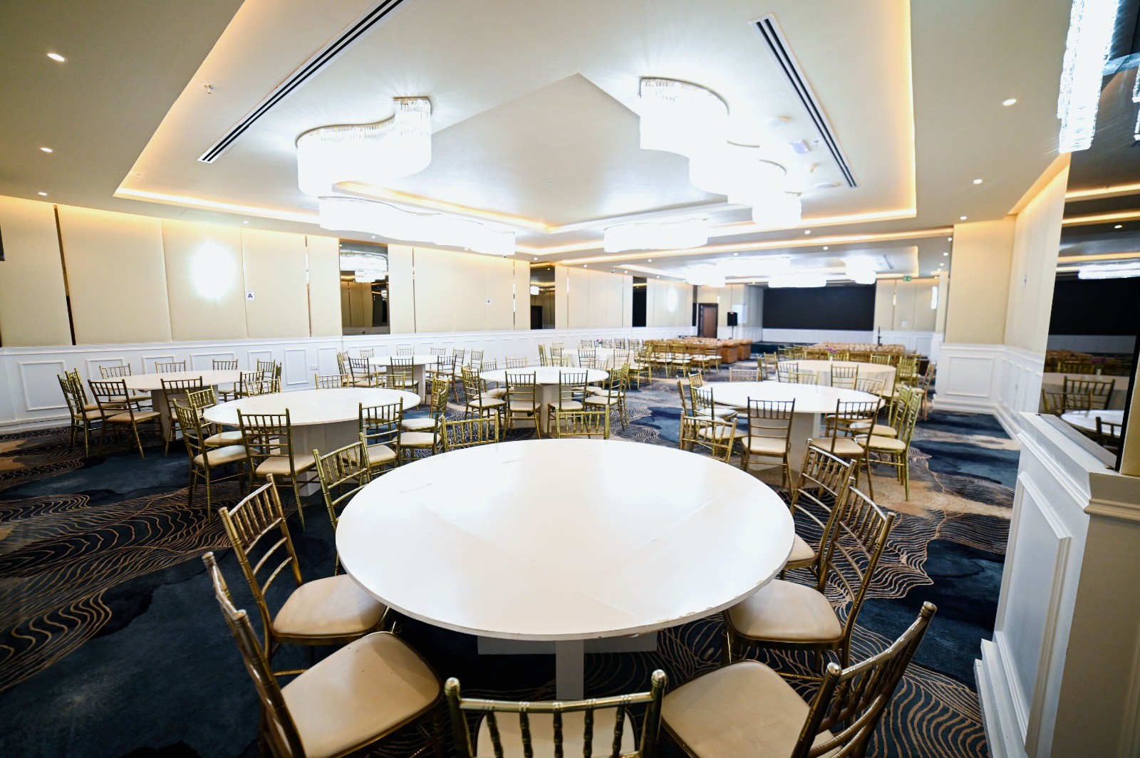 Mehfill Ballroom @ Seven Seas Hotel