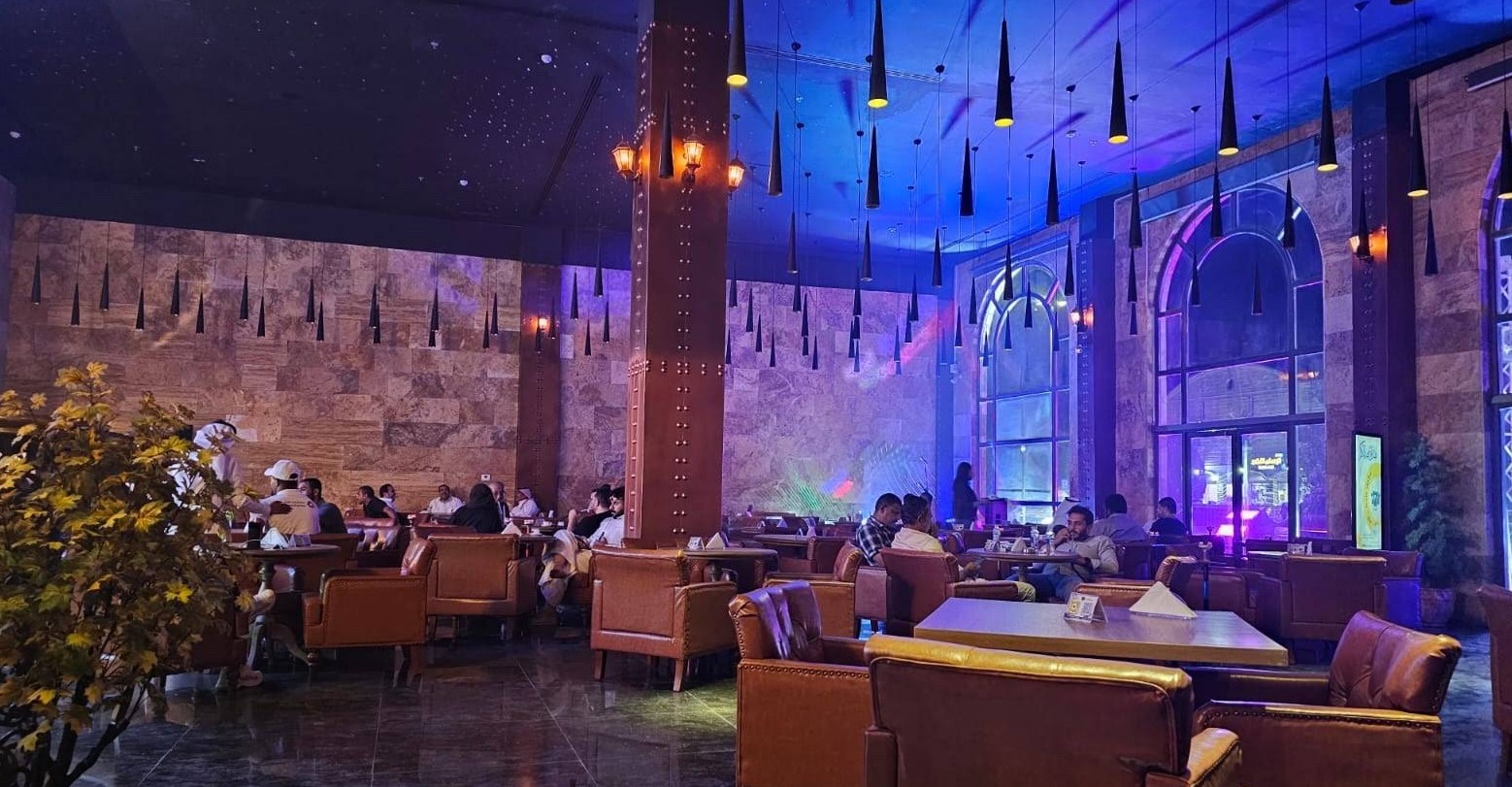 Triple Seven Lounge Khafji