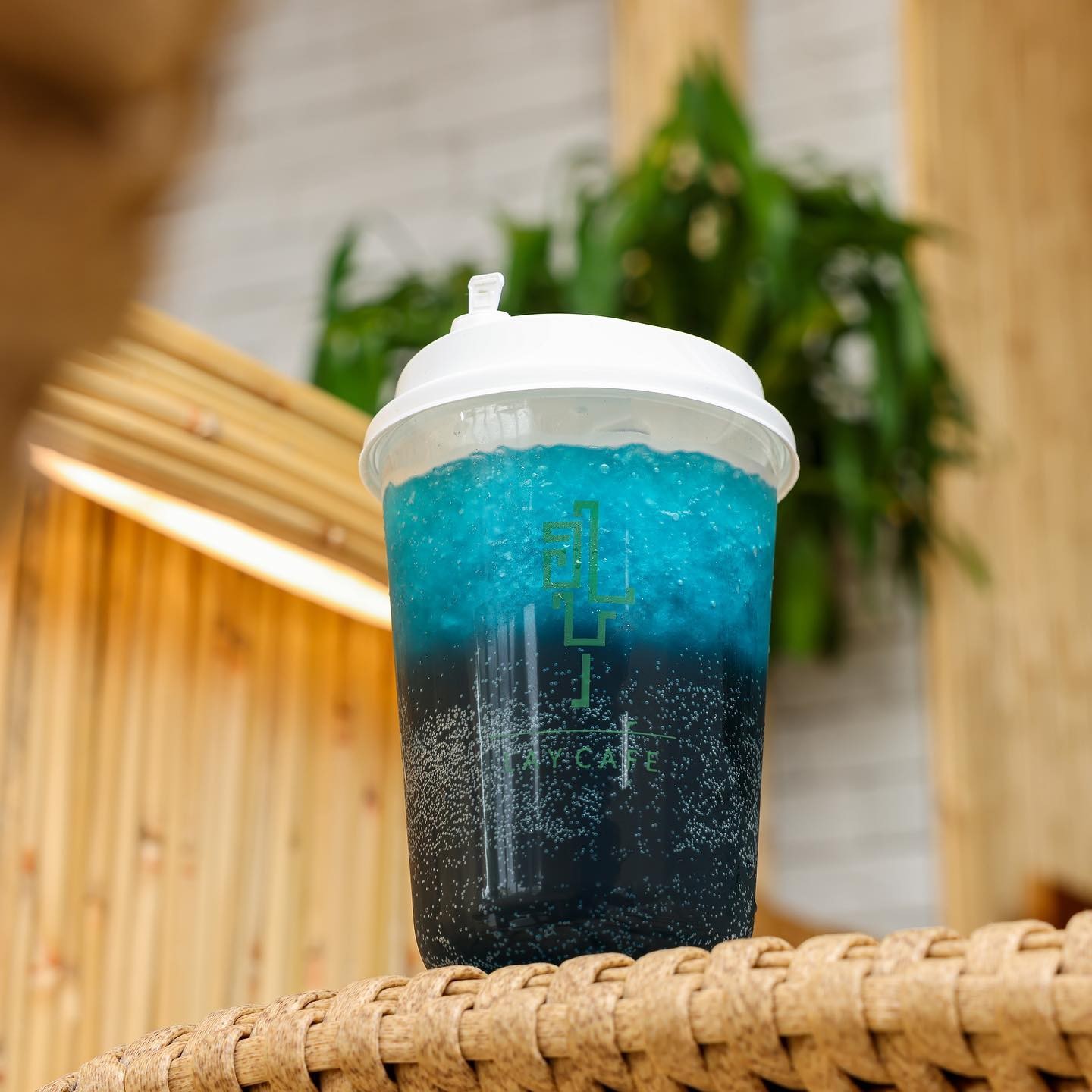 Food & Drink