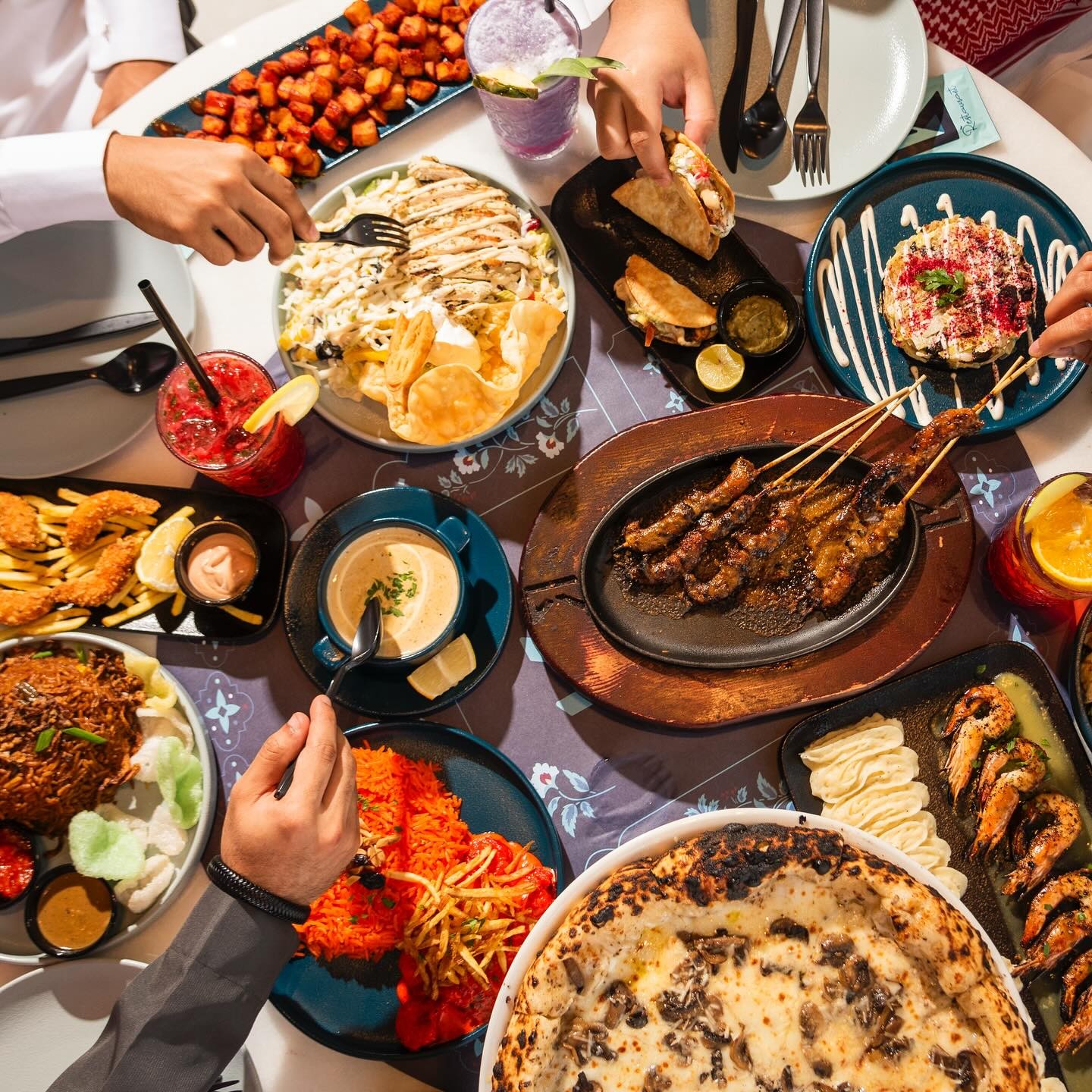 Food & Drinks