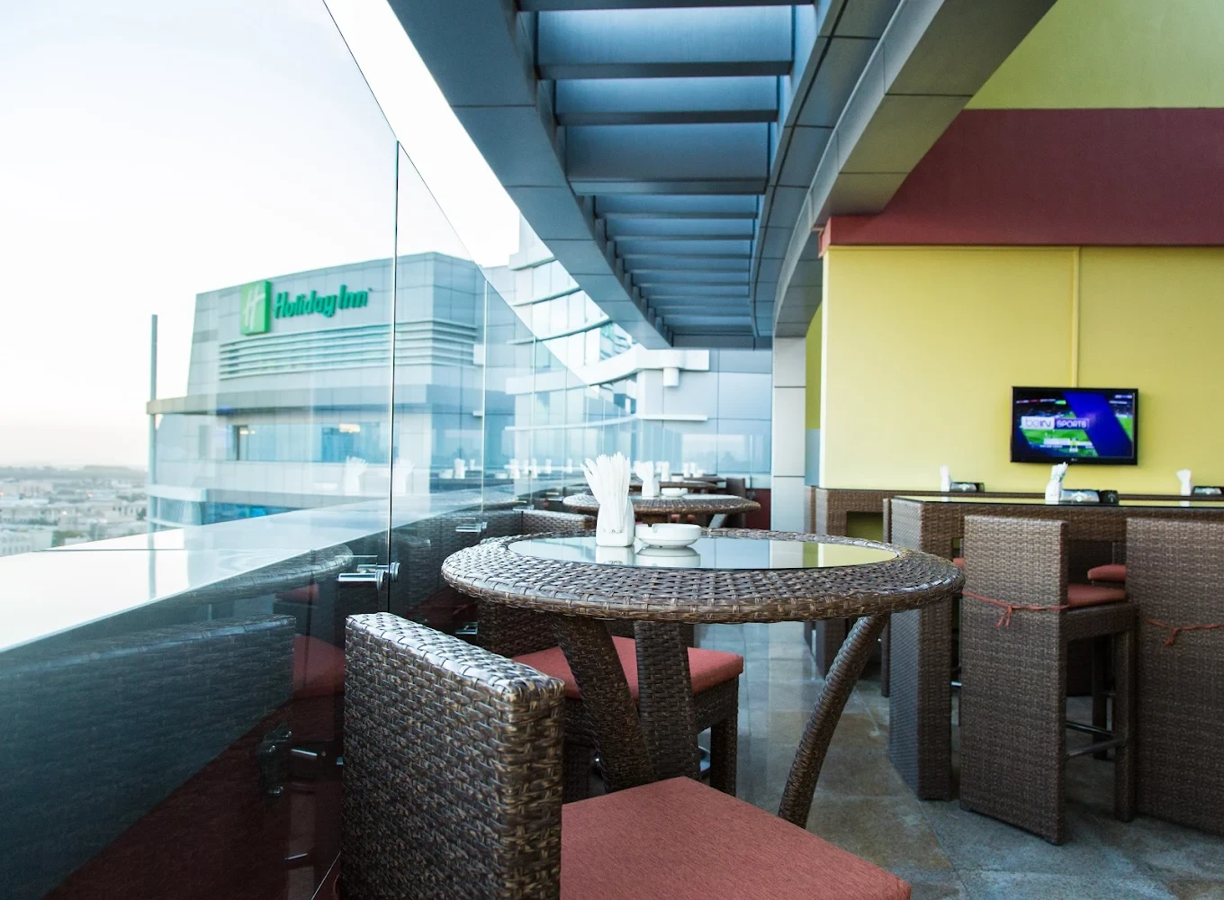 Thirty 1st Bar & Lounge