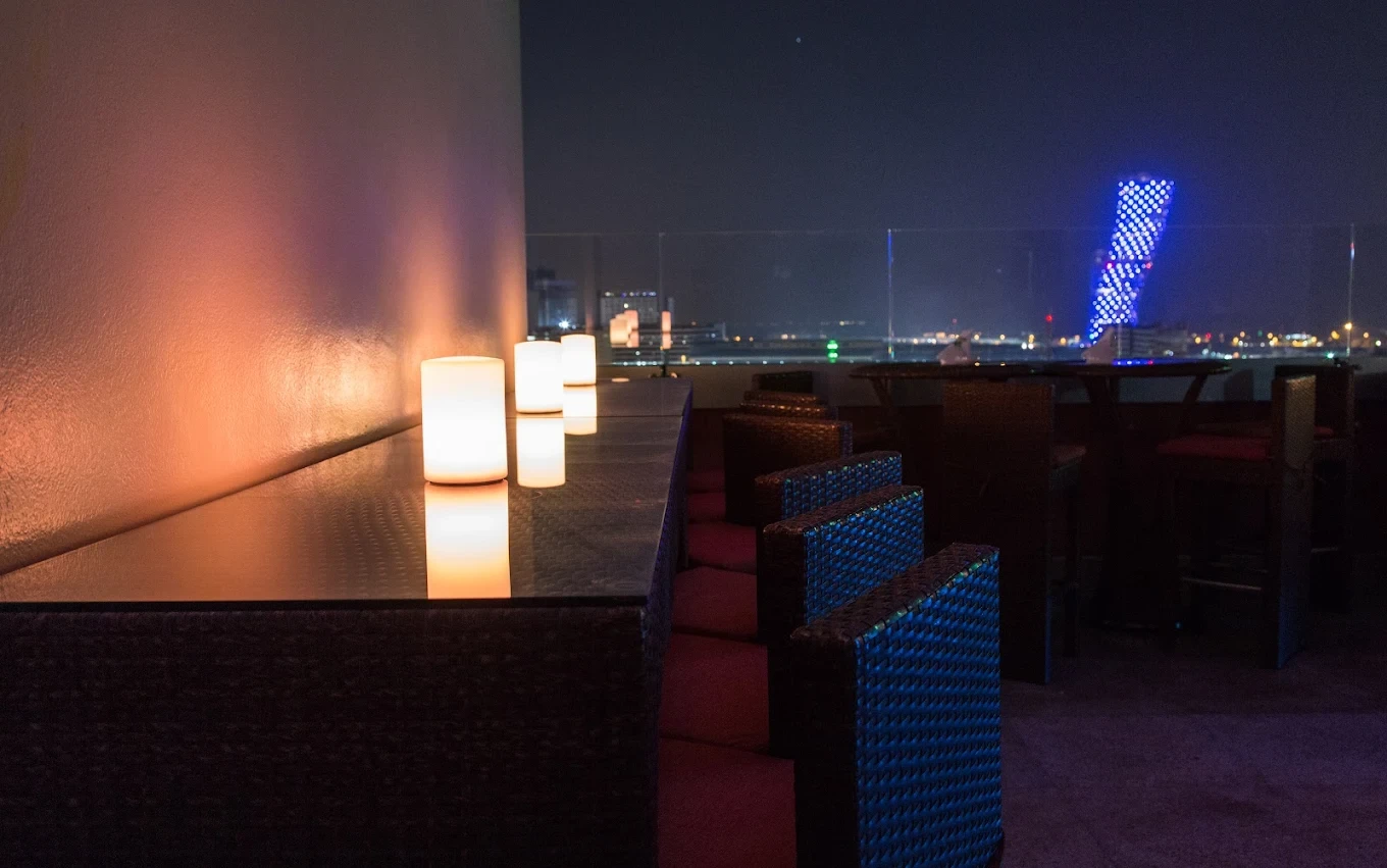 Thirty 1st Bar & Lounge