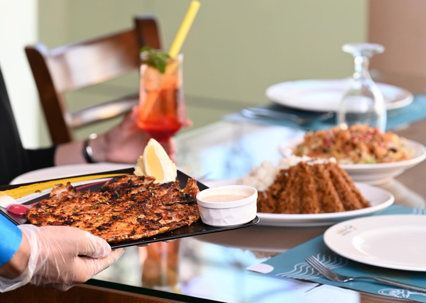 Food & Drinks