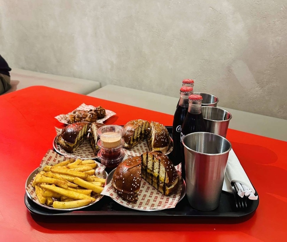 Food & Drinks