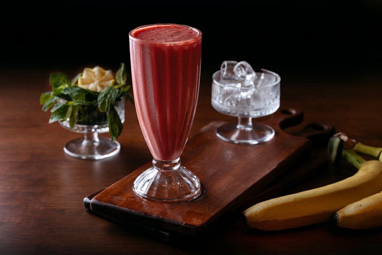 Food & Drinks