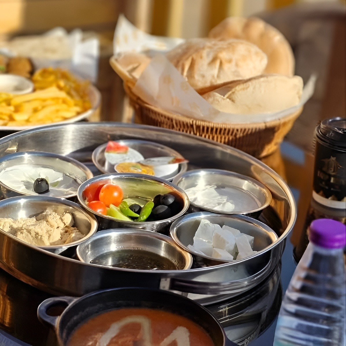 Top Hut Cafe Khamis Mushait