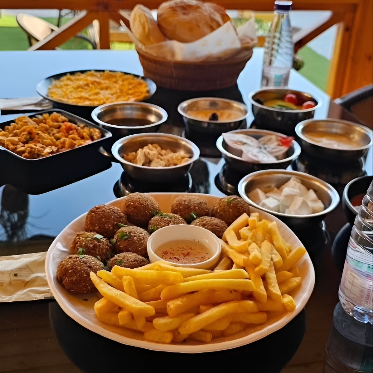 Top Hut Cafe Khamis Mushait