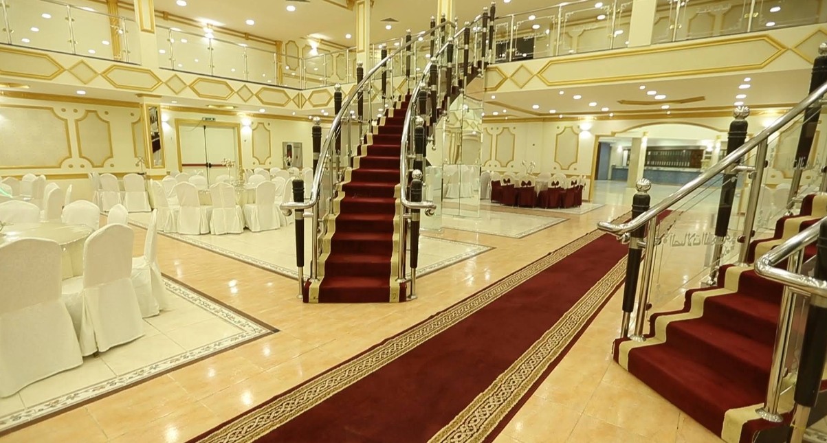 Hall 1