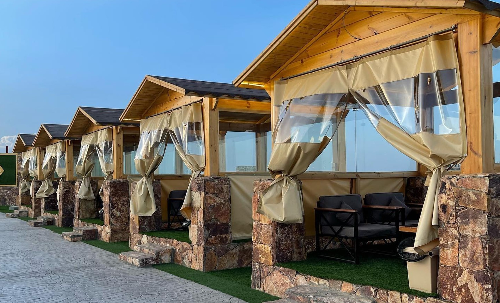 Top Hut Cafe Khamis Mushait