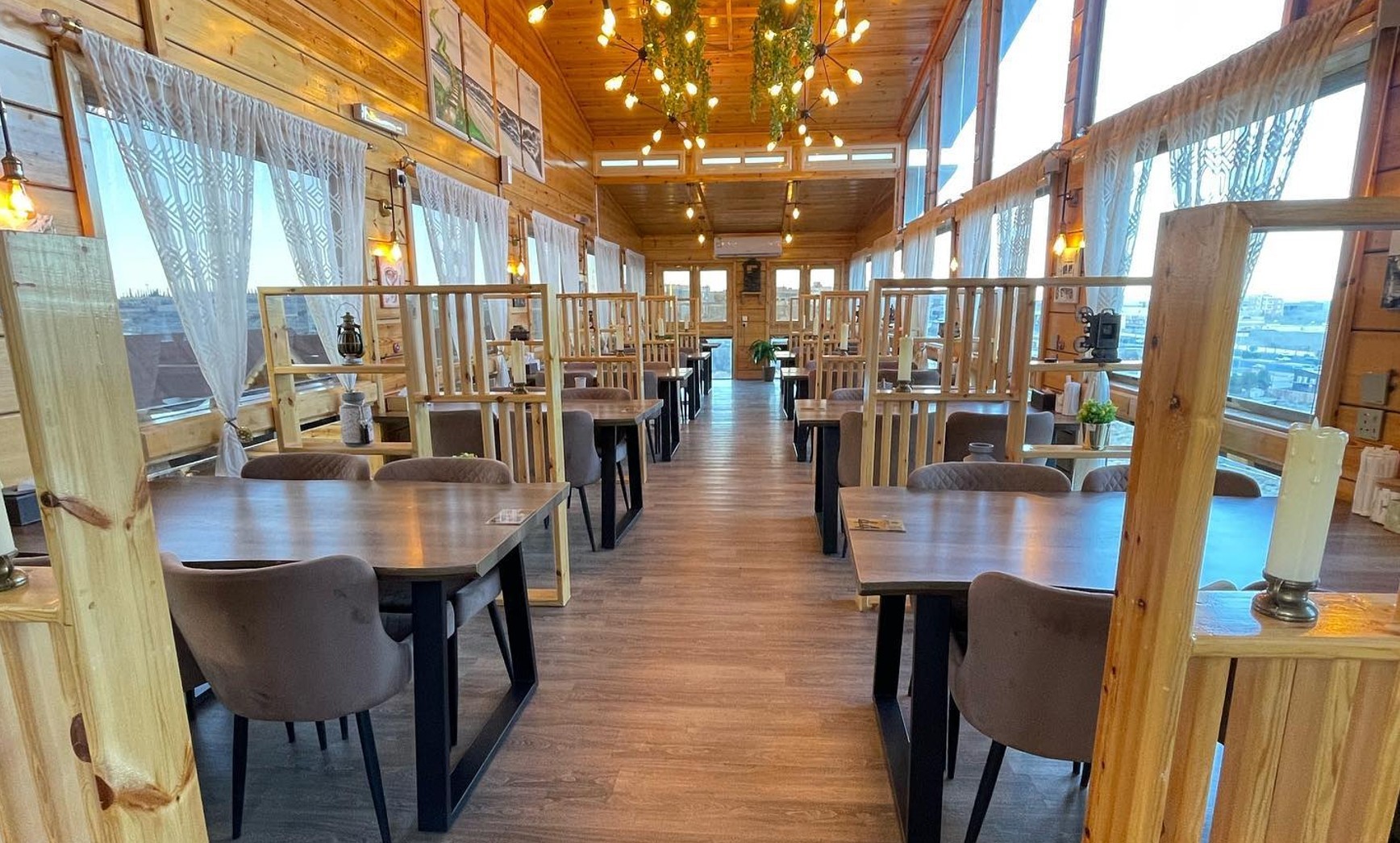 Top Hut Cafe Khamis Mushait