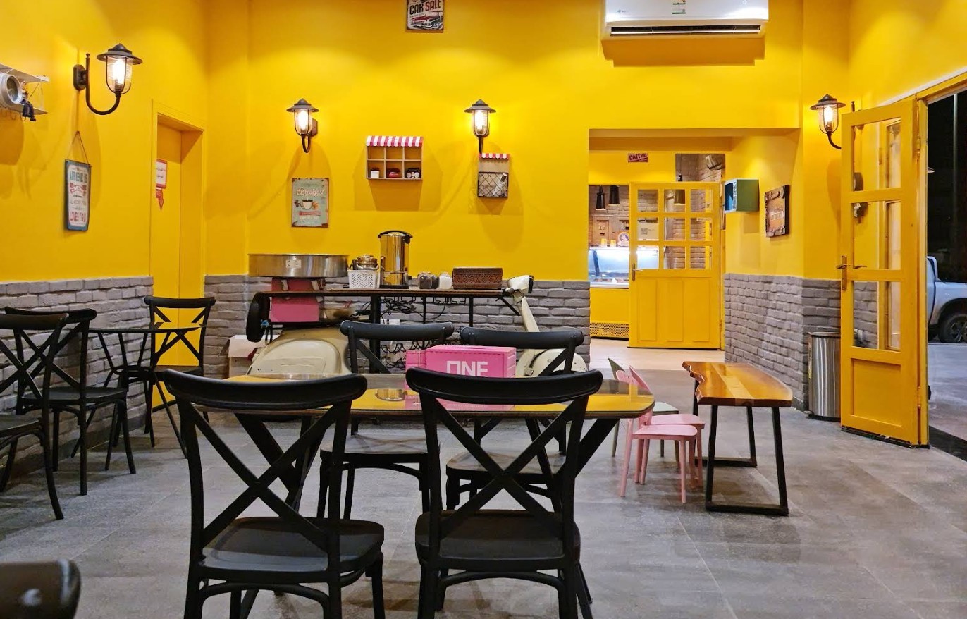 Cups And Cone Cafe Turaif
