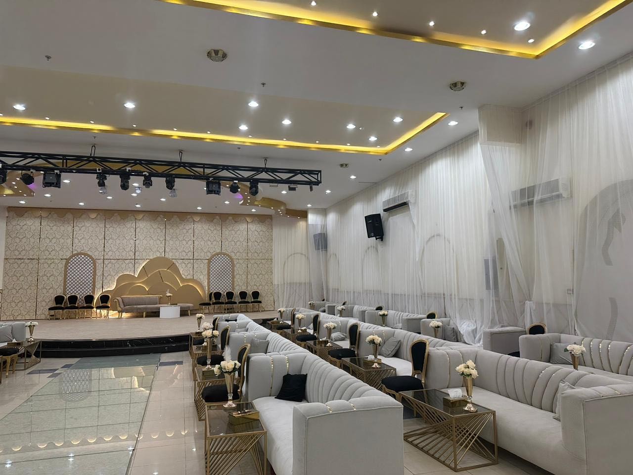 Summit Palace Of Excellence Wedding Venue Western Ring Road Buraydah