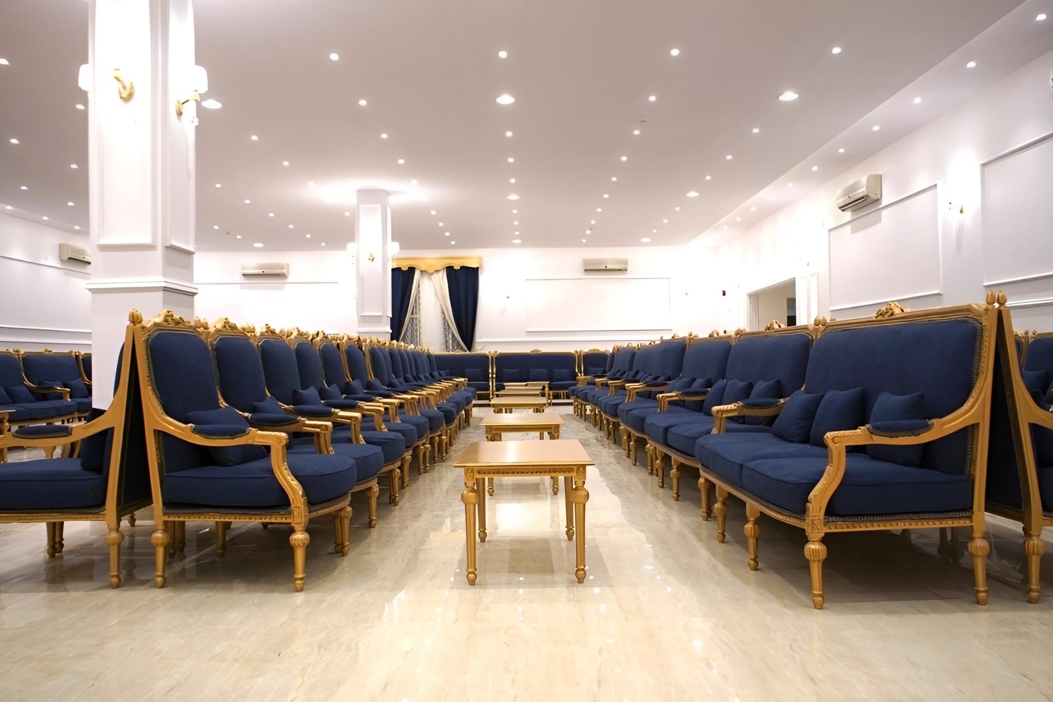 Men Hall