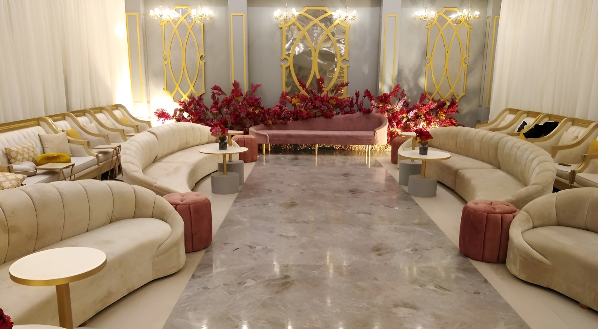 Royal Night Break ,Royal Night Wedding Hall Unayzah