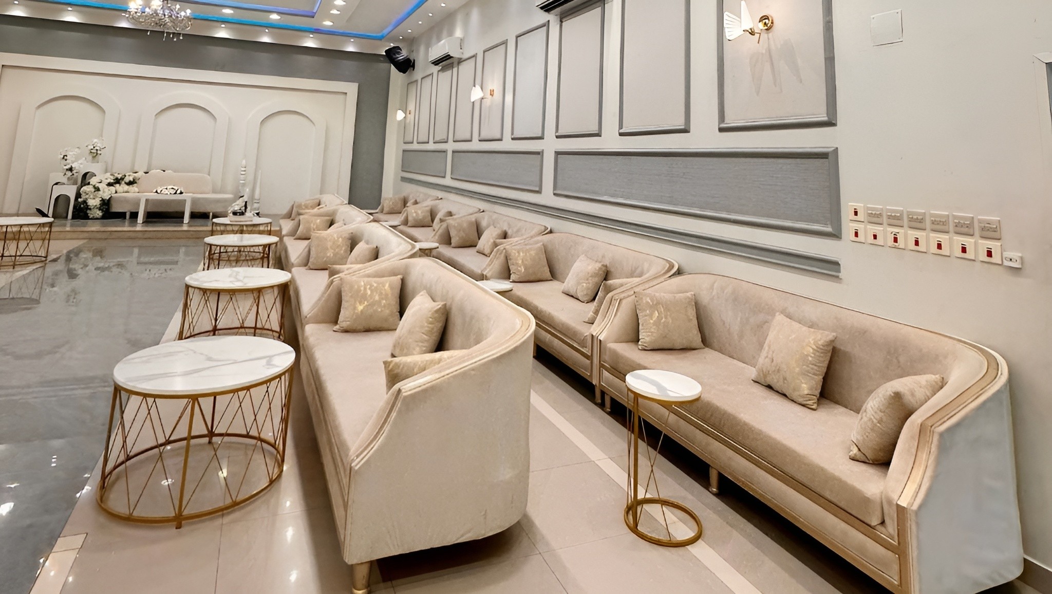 Royal Night Break ,Royal Night Wedding Hall Unayzah