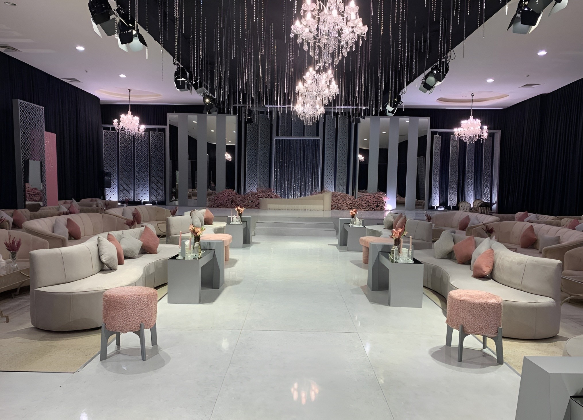 Elite Hall For Celebrations And Conferences In Banquet Hall Unayzah