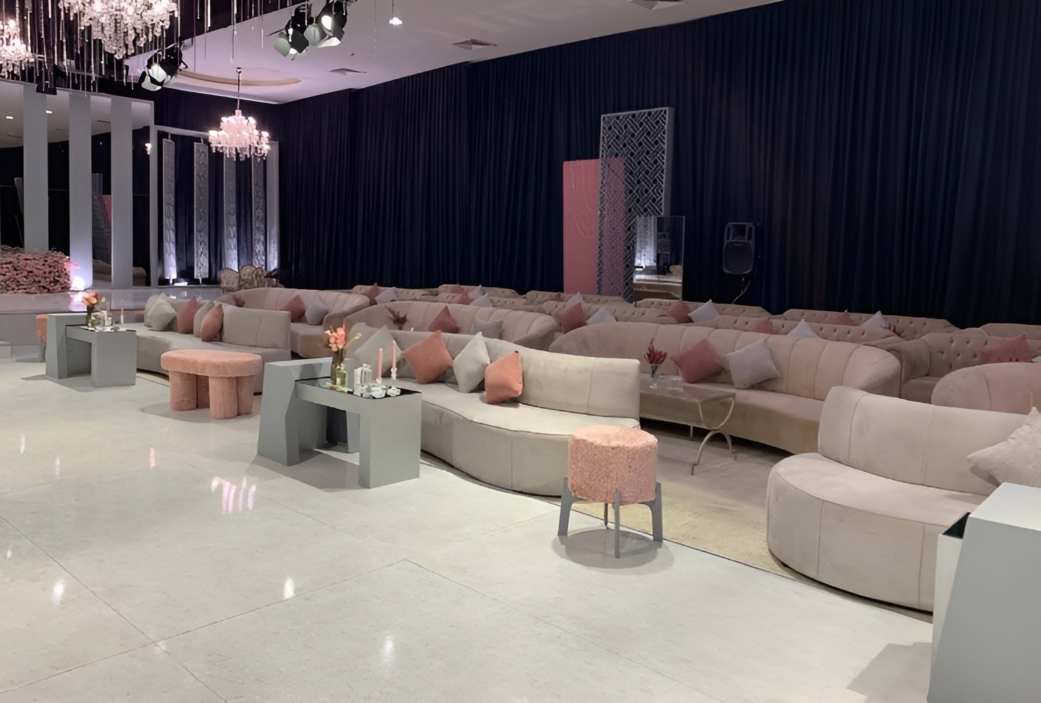 Elite Hall For Celebrations And Conferences In Banquet Hall Unayzah