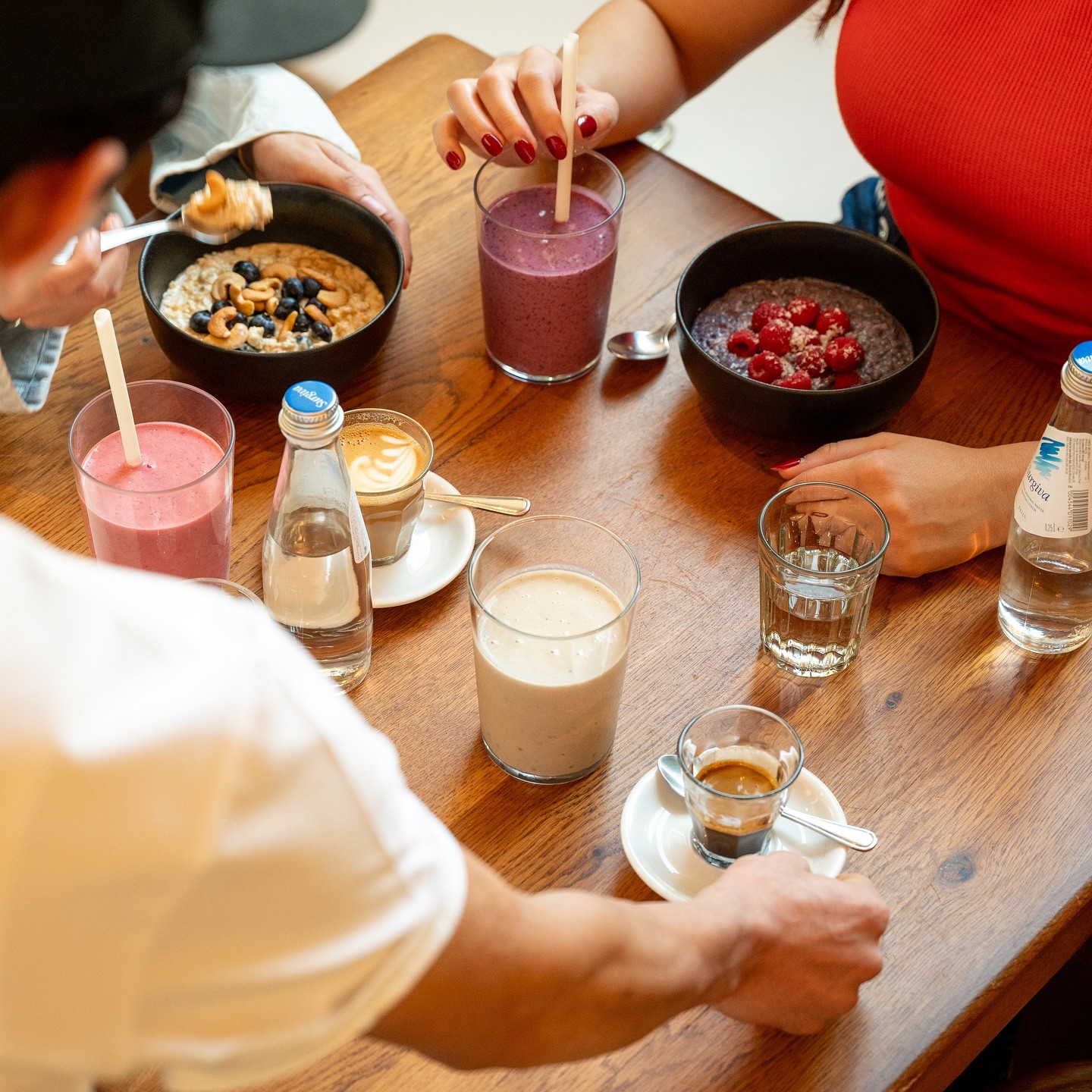 Food & Drinks