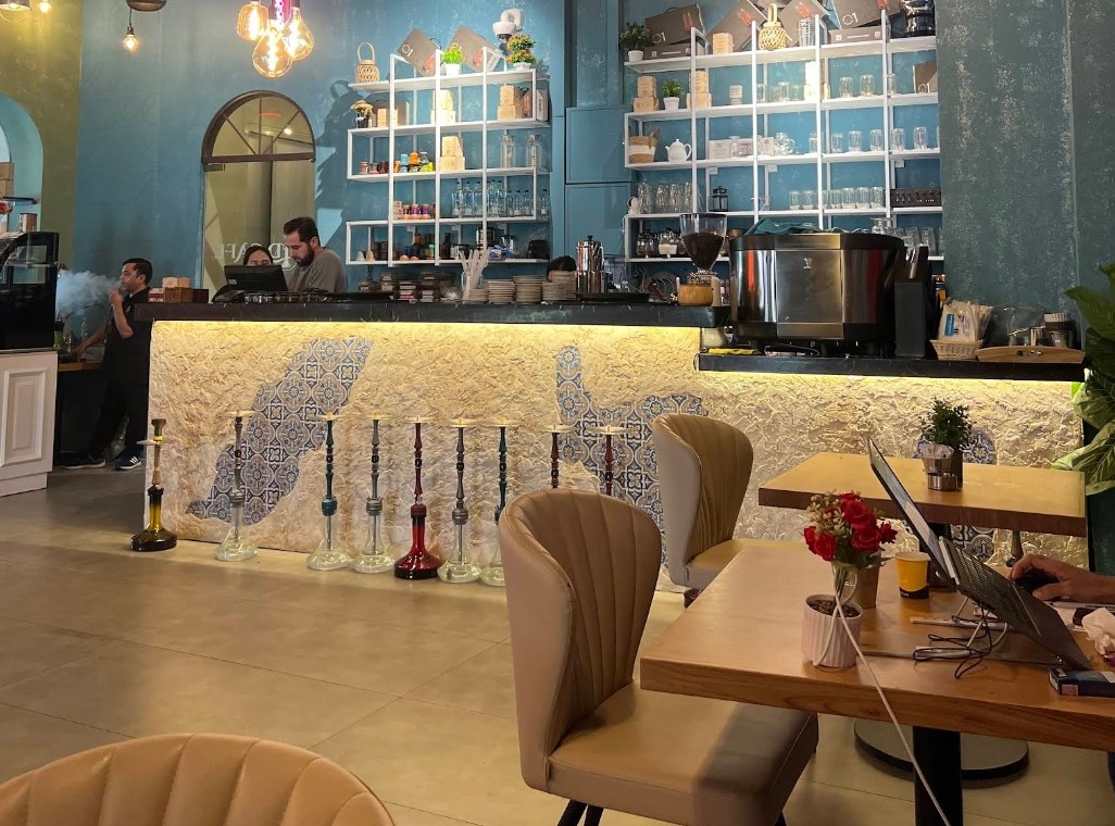 Old Cafe Ibn Malik Doha