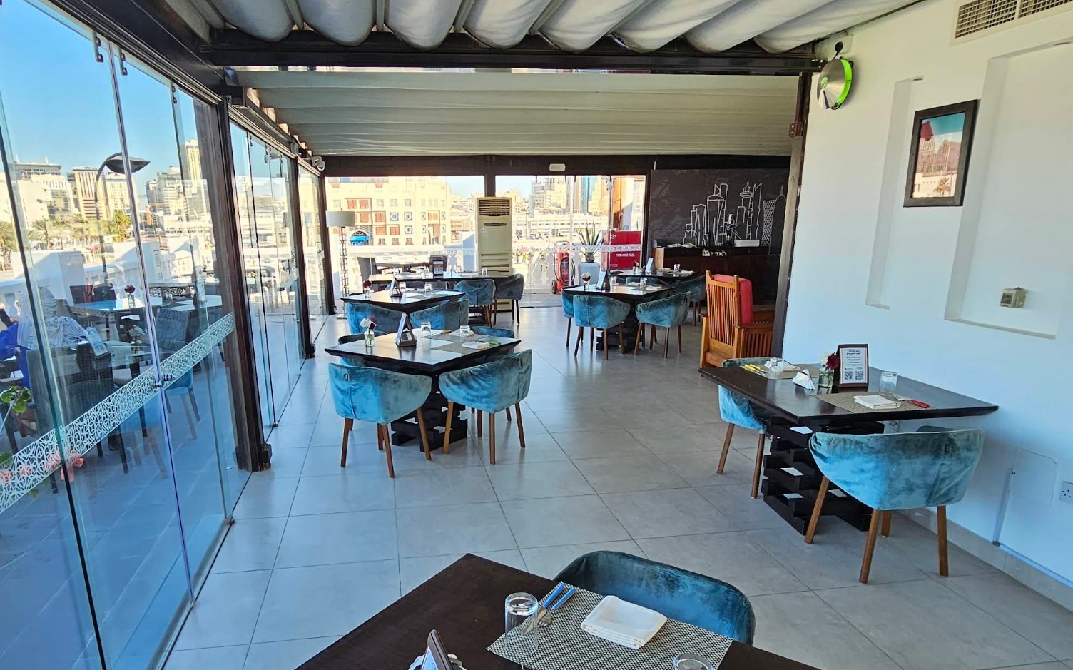 Al Shurfa Arabic Lounge
