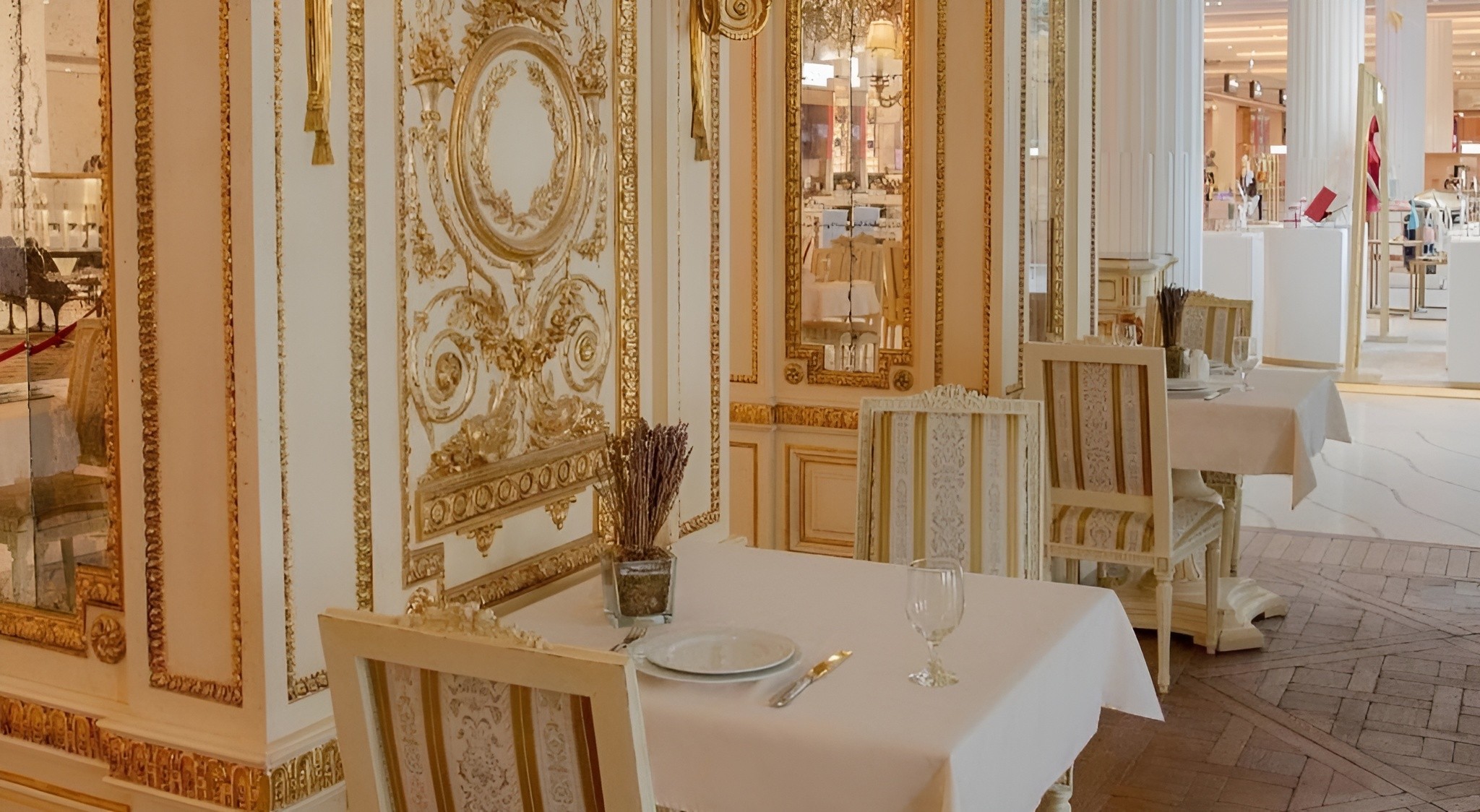 Café Pouchkine Qatar