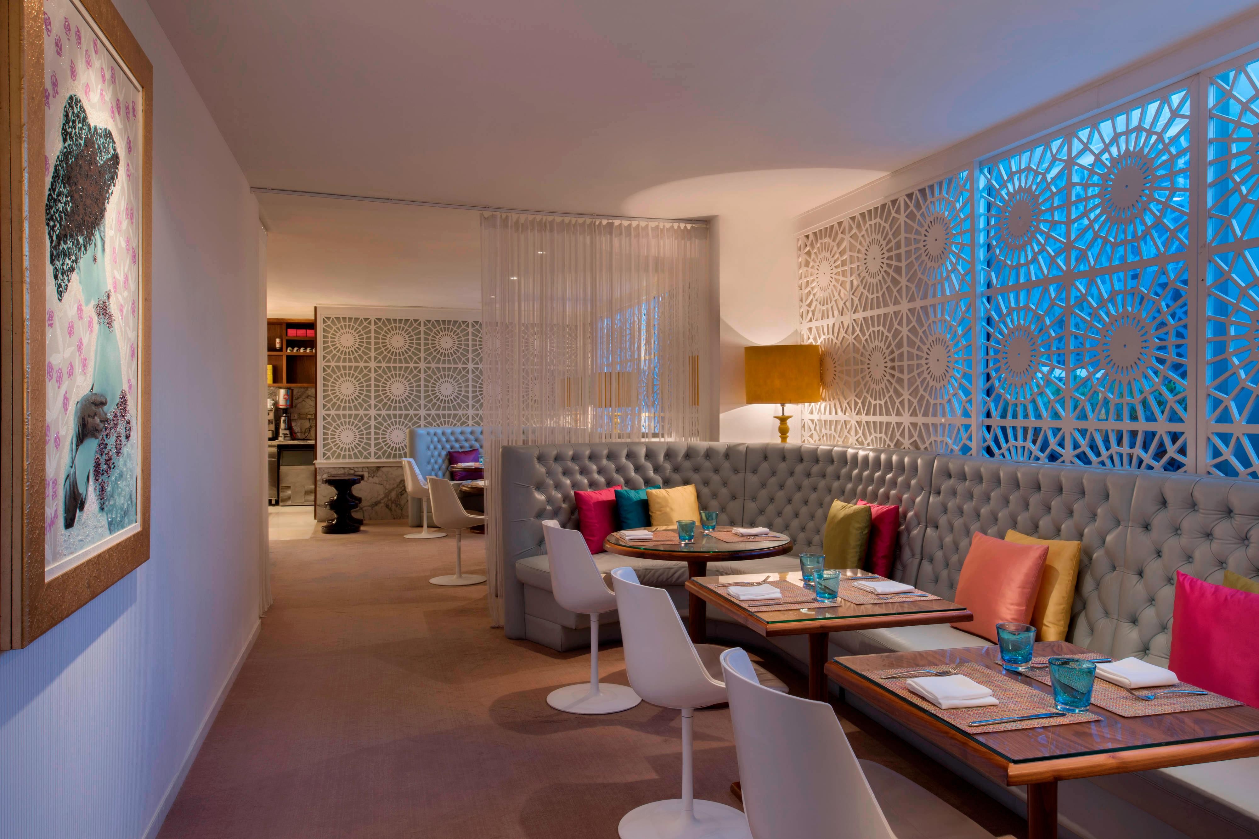 W Cafe Doha