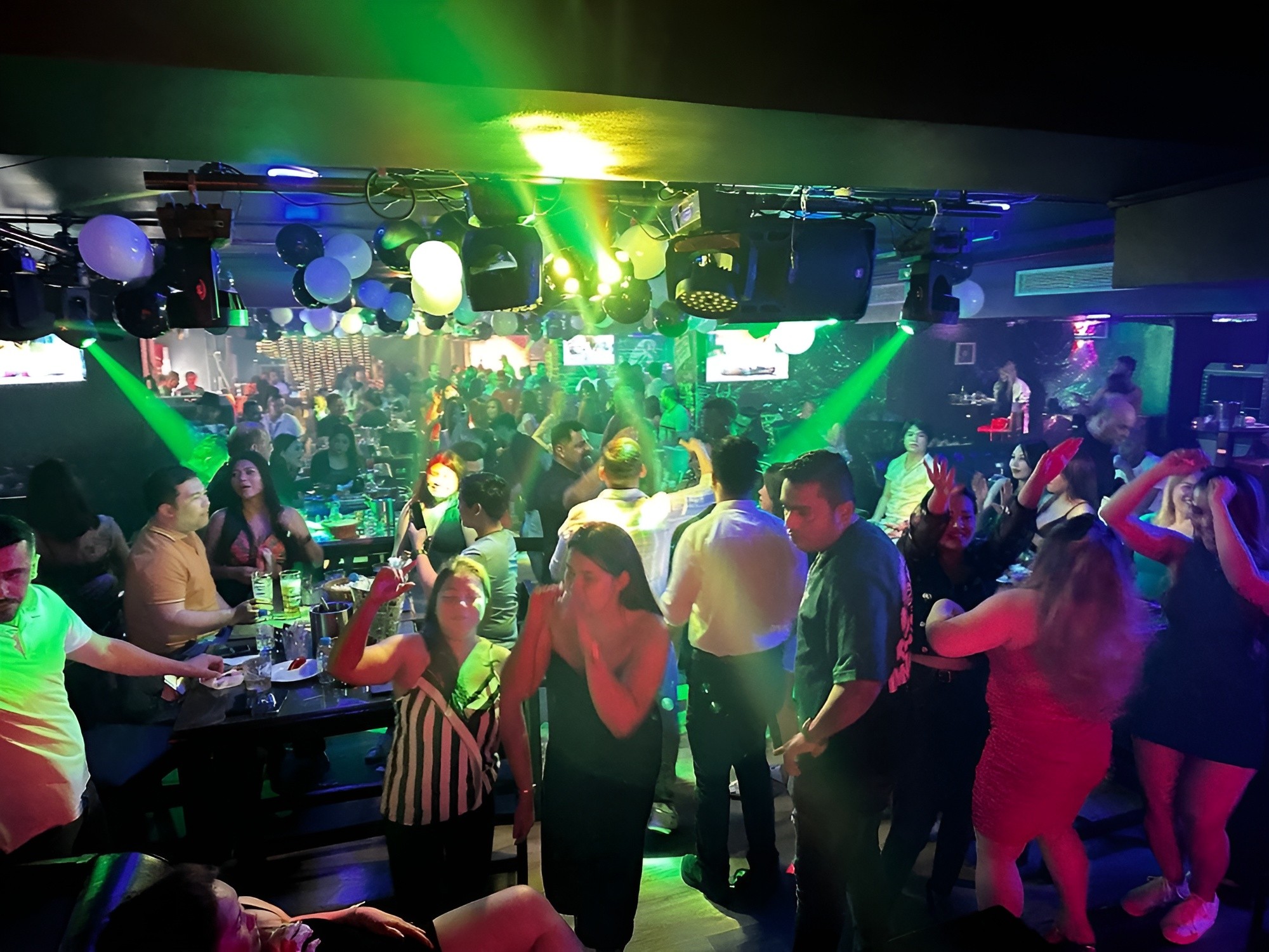 The Tunnel Lounge Club Doha