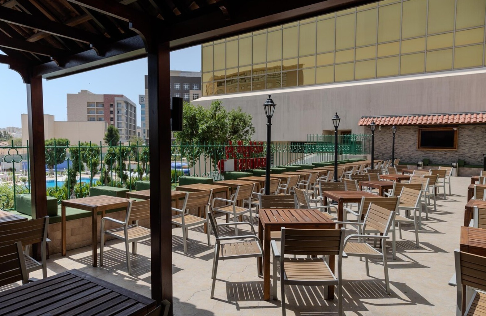 Shehrazad Lounge Bar And Terrace