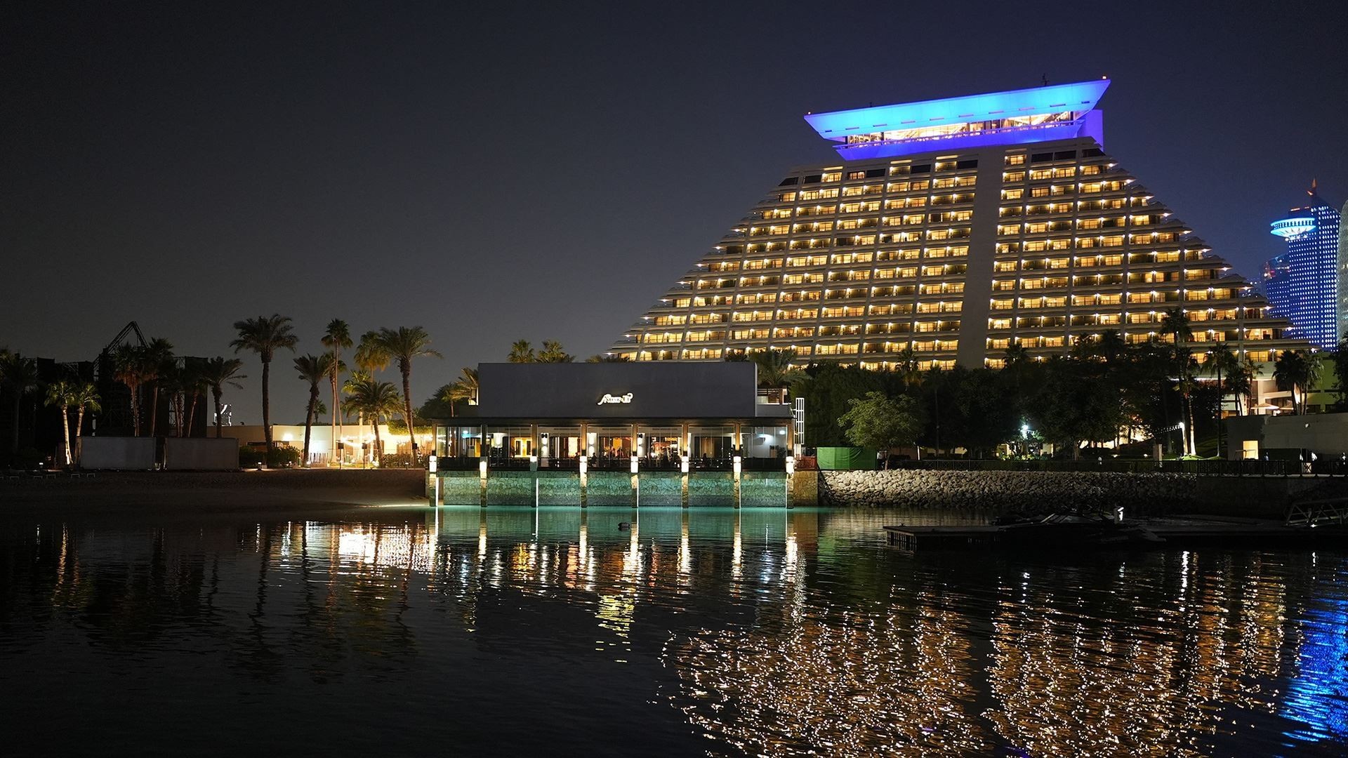 Nusr Et Steakhouse Doha