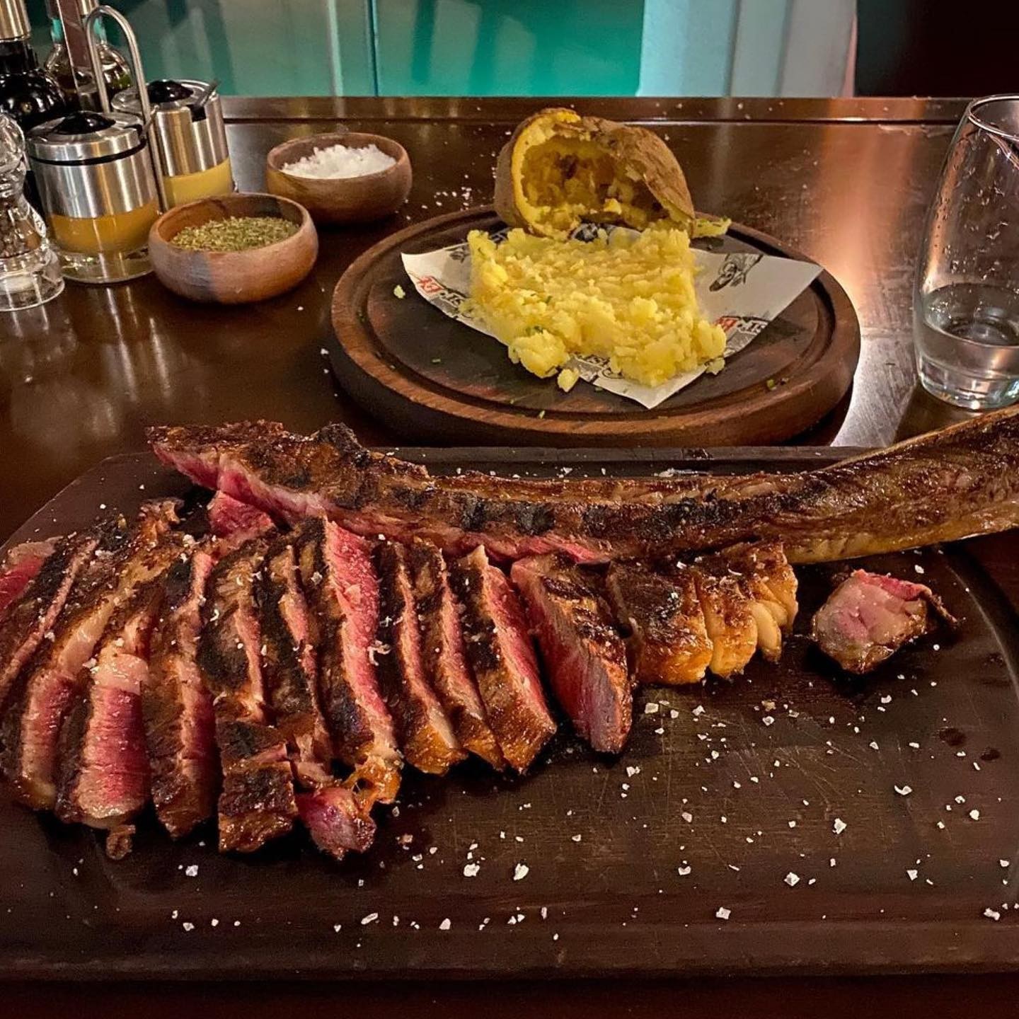 Nusr Et Steakhouse Doha