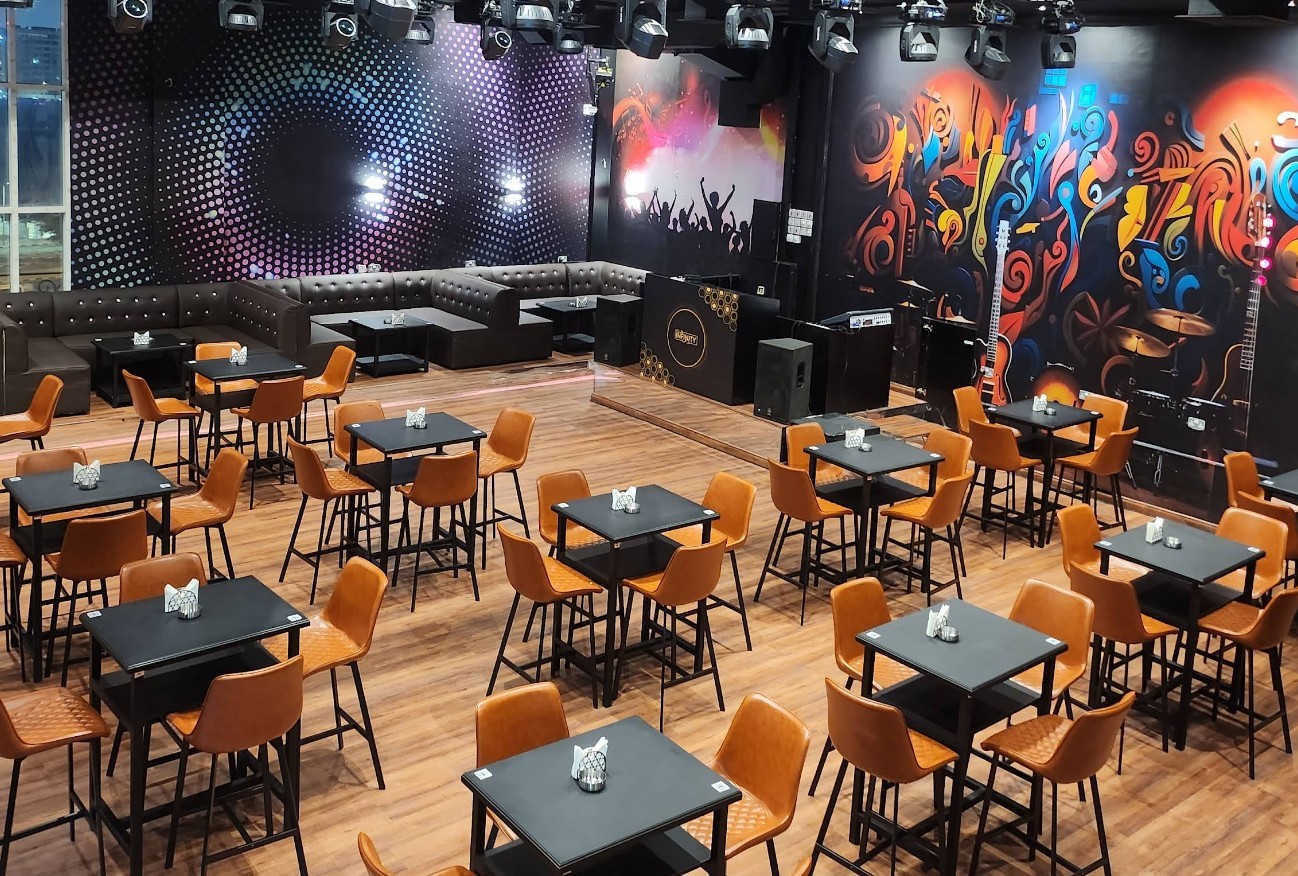 De Arabic Restobar Doha
