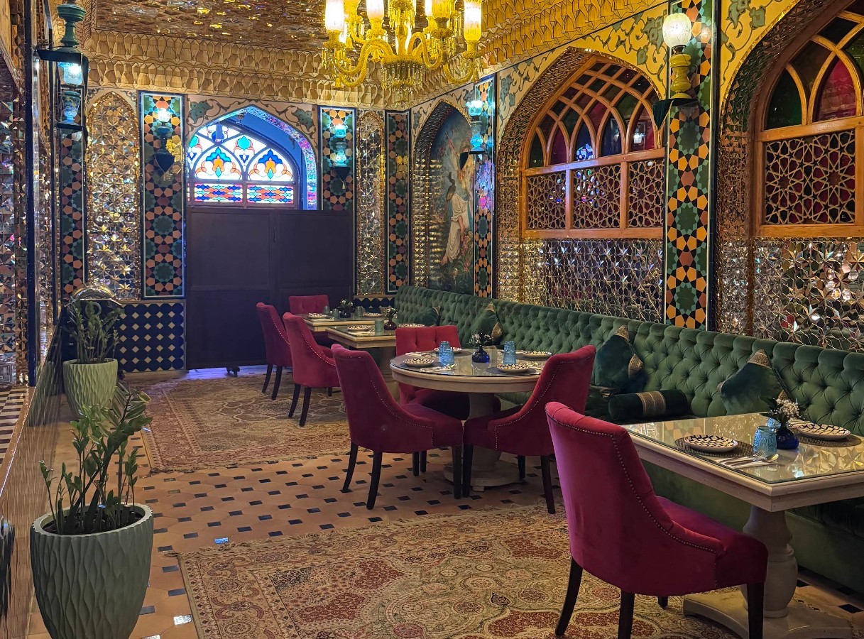 Parisa Souq Waqif Doha