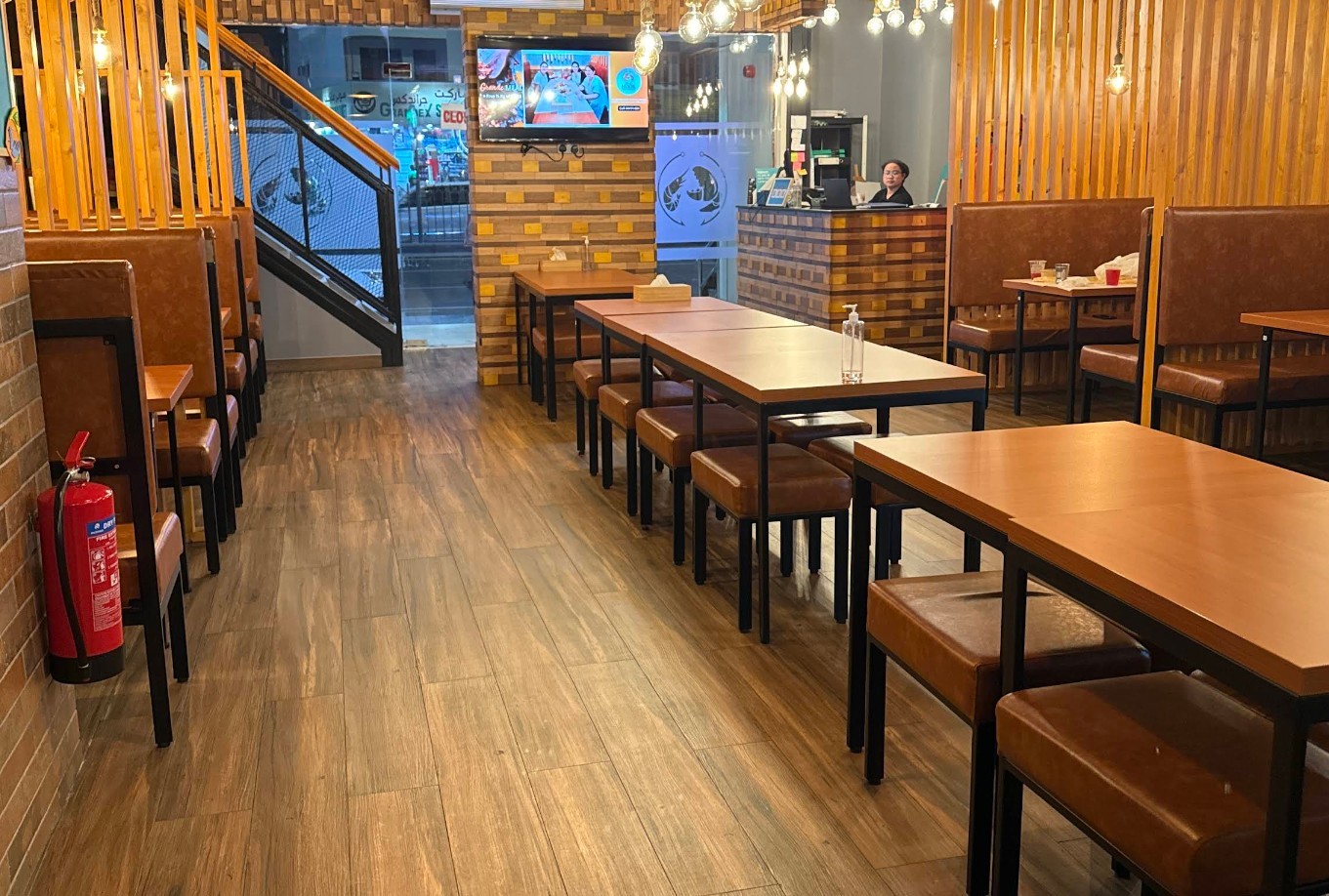 Off the Hook Seafood Restaurant B ring Road Al Muntazah Area Doha